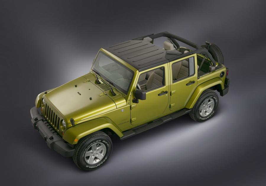  Jeep Wrangler Sahara Unlimited 2006 года  (фото 22 из 121)